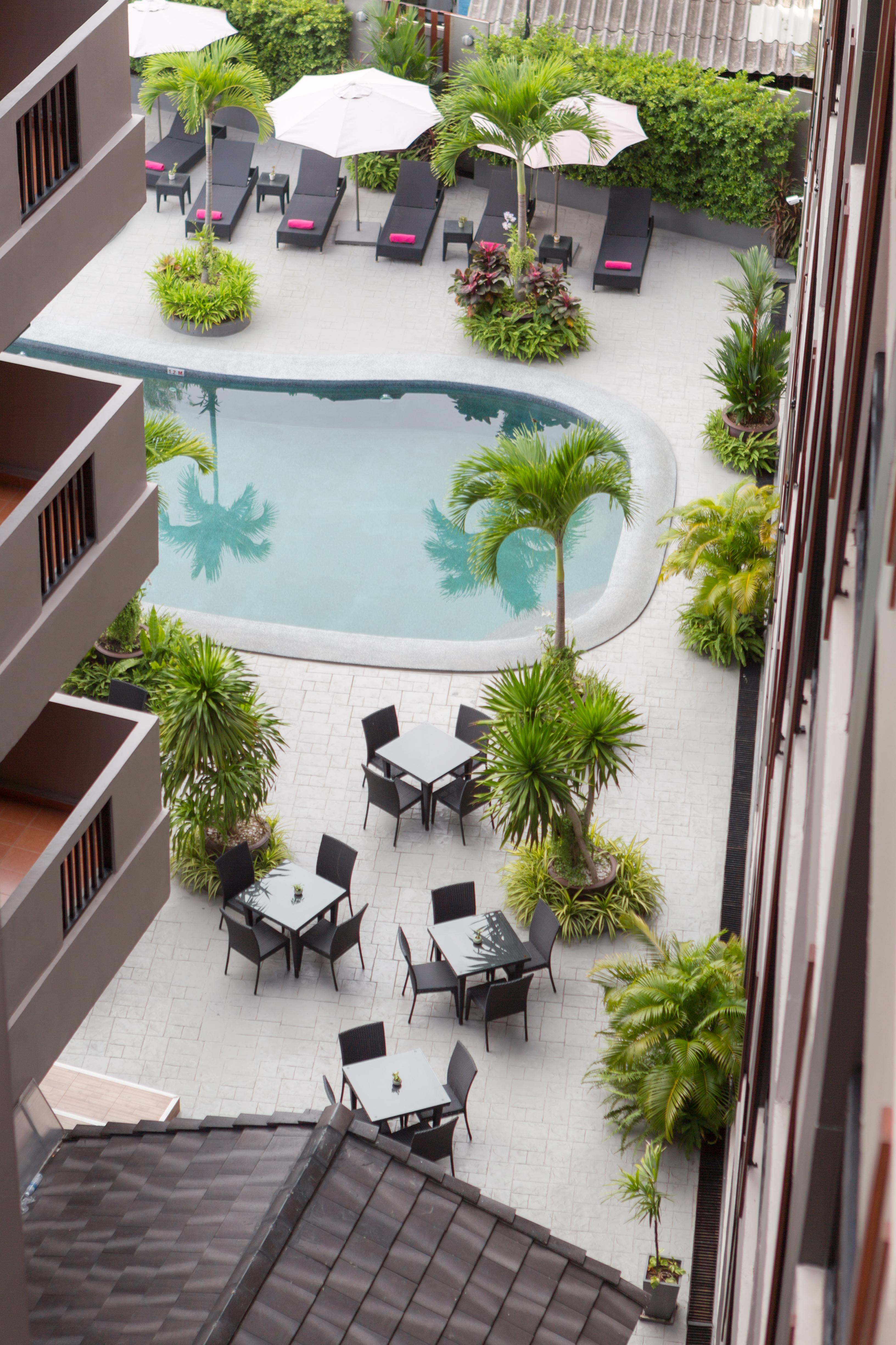 Hotel Golden Tulip Essential Pattaya Exterior foto